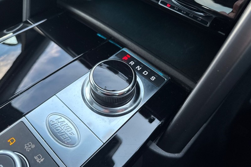 2020 (70) LAND ROVER DISCOVERY 3.0 SD6 HSE Luxury 5dr Auto 4885790