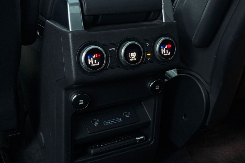 2020 (70) LAND ROVER DISCOVERY 3.0 SD6 HSE Luxury 5dr Auto 4885795