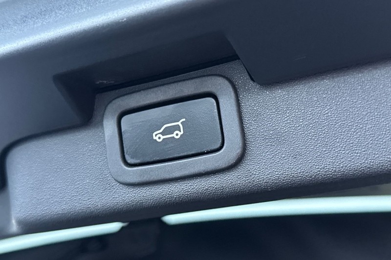 2020 (70) LAND ROVER DISCOVERY 3.0 SD6 HSE Luxury 5dr Auto 4885814