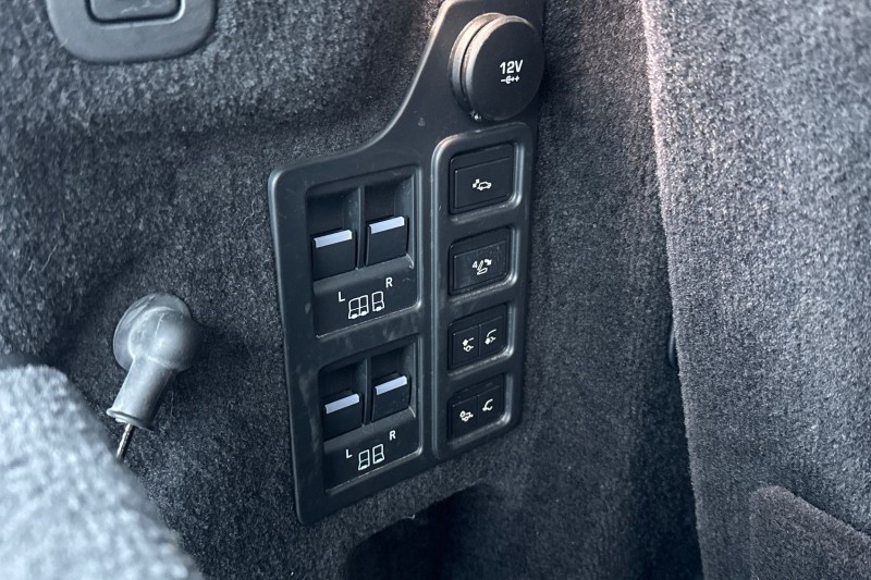 2020 (70) LAND ROVER DISCOVERY 3.0 SD6 HSE Luxury 5dr Auto 4885826