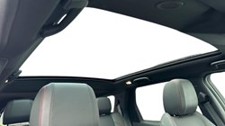 2023 (23) LAND ROVER DISCOVERY SPORT 2.0 D200 R-Dynamic HSE 5dr Auto 4875325