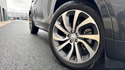 2023 (23) LAND ROVER DISCOVERY SPORT 2.0 D200 R-Dynamic HSE 5dr Auto 4875344