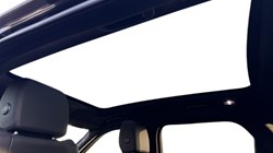 2024 (24) LAND ROVER RANGE ROVER VELAR 2.0 D200 MHEV Dynamic SE 5dr Auto 4880006