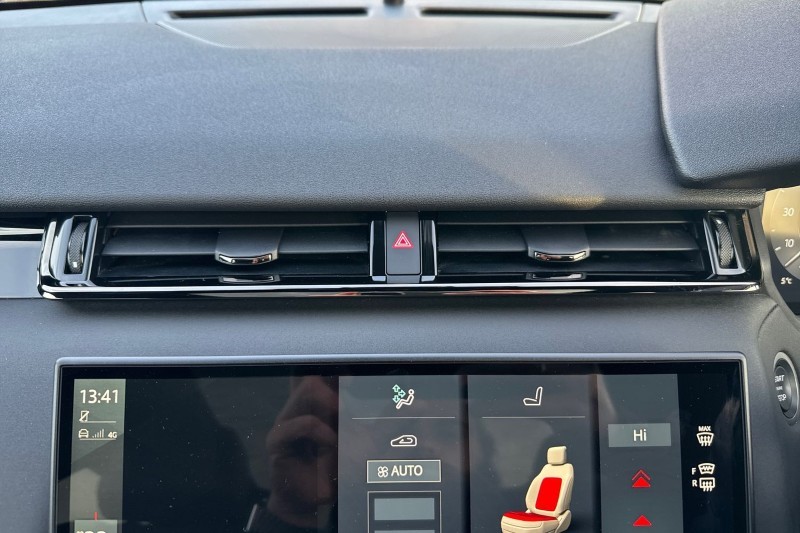 2024 (24) LAND ROVER RANGE ROVER VELAR 2.0 D200 MHEV Dynamic SE 5dr Auto 4880022