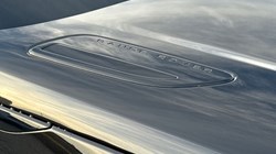 2024 (24) LAND ROVER RANGE ROVER VELAR 2.0 D200 MHEV Dynamic SE 5dr Auto 4880005