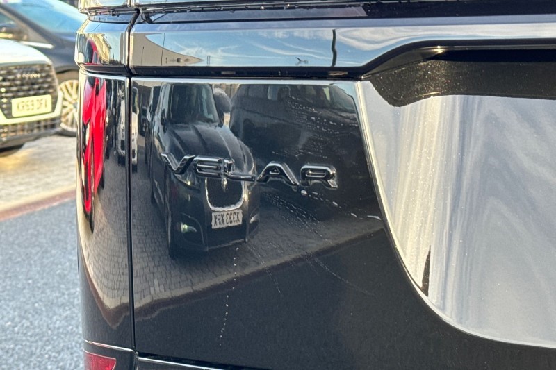 2024 (24) LAND ROVER RANGE ROVER VELAR 2.0 D200 MHEV Dynamic SE 5dr Auto 4880033