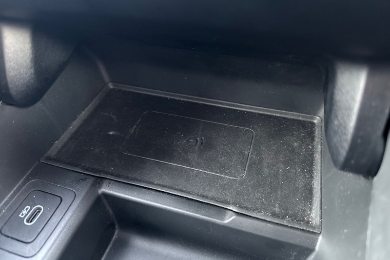 2024 (24) LAND ROVER RANGE ROVER VELAR 2.0 D200 MHEV Dynamic SE 5dr Auto 4880023