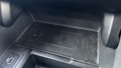 2024 (24) LAND ROVER RANGE ROVER VELAR 2.0 D200 MHEV Dynamic SE 5dr Auto 4880023