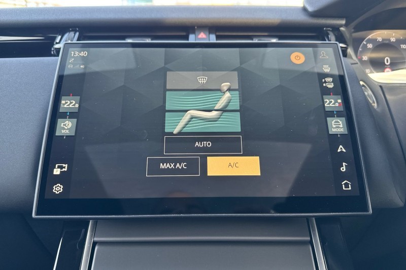 2024 (24) LAND ROVER RANGE ROVER VELAR 2.0 D200 MHEV Dynamic SE 5dr Auto 4880019