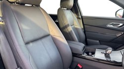 2024 (24) LAND ROVER RANGE ROVER VELAR 2.0 D200 MHEV Dynamic SE 5dr Auto 4880011