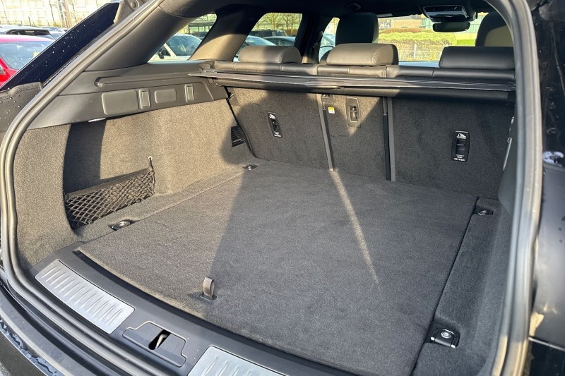 2024 (24) LAND ROVER RANGE ROVER VELAR 2.0 D200 MHEV Dynamic SE 5dr Auto 4880026