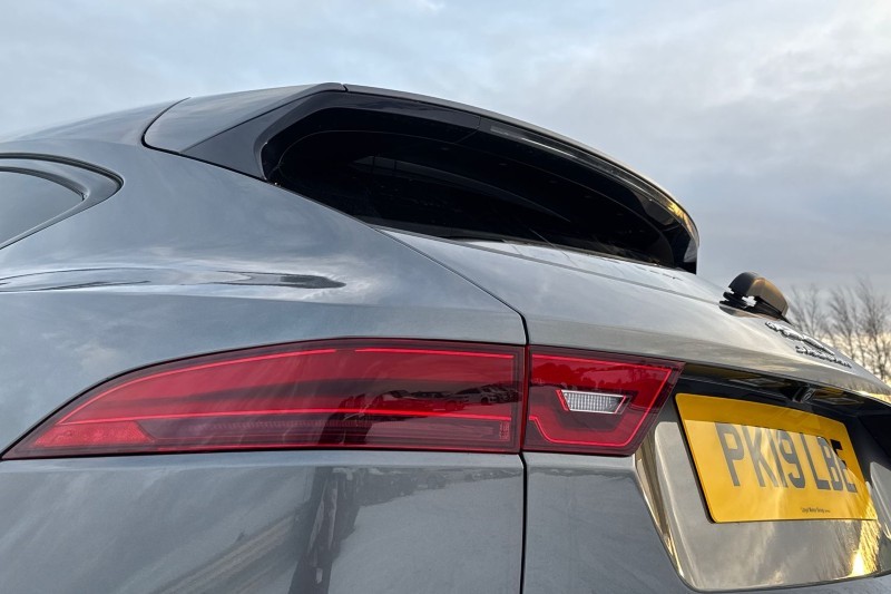 2019 (19) JAGUAR E-PACE 2.0 [200] R-Dynamic S 5dr Auto 4921463