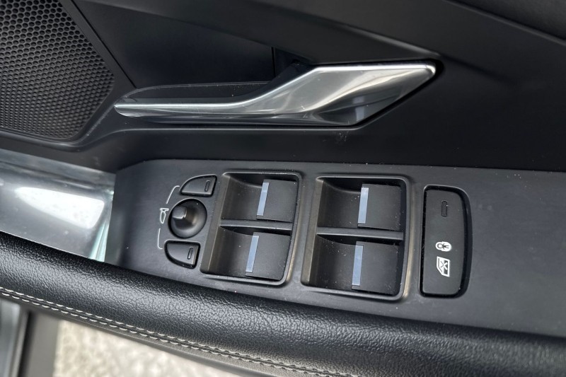 2019 (19) JAGUAR E-PACE 2.0 [200] R-Dynamic S 5dr Auto 4921466