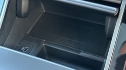 2024 (73) LAND ROVER RANGE ROVER VELAR 2.0 D200 MHEV Dynamic HSE 5dr Auto 4885474