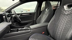 VOLKSWAGEN PASSAT 1.5 eTSI R-Line 5dr DSG 4642421