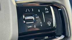 2023 (73) LAND ROVER RANGE ROVER VELAR 2.0 D200 MHEV Dynamic SE 5dr Auto 4884774