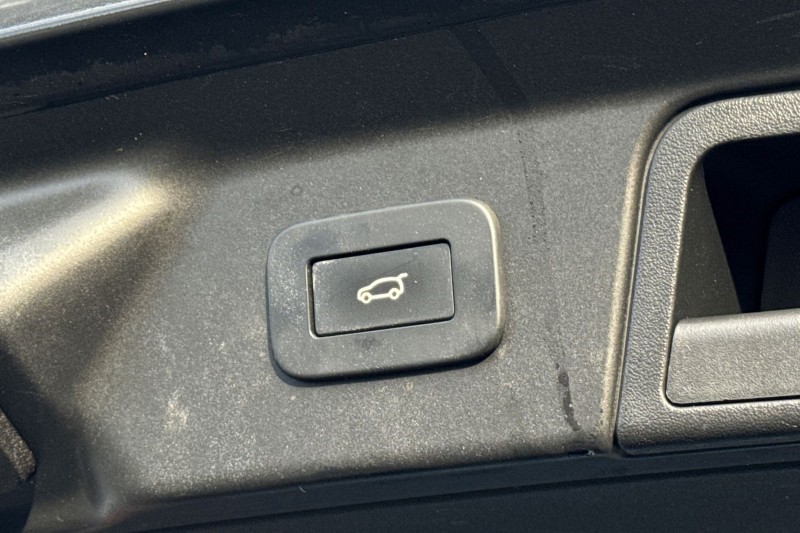 2023 (73) LAND ROVER RANGE ROVER VELAR 2.0 D200 MHEV Dynamic SE 5dr Auto 4884787