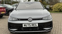 VOLKSWAGEN PASSAT 1.5 eTSI R-Line 5dr DSG 4642415
