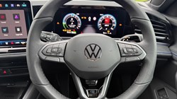 VOLKSWAGEN PASSAT 1.5 TSI eHybrid R-Line 5dr DSG 4662956