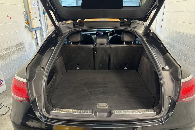 2021 (21) MERCEDES-BENZ GLC COUPE GLC 220d 4Matic AMG Line 5dr 9G-Tronic 4902816