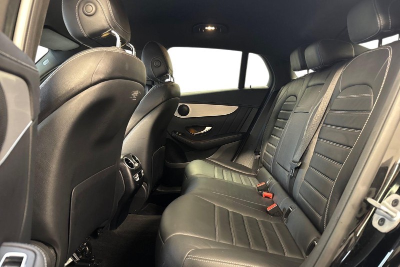 2021 (21) MERCEDES-BENZ GLC COUPE GLC 220d 4Matic AMG Line 5dr 9G-Tronic 4902810