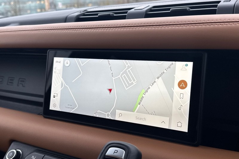 2020 (70) LAND ROVER DEFENDER 3.0 P400 X 110 5dr Auto 4887038