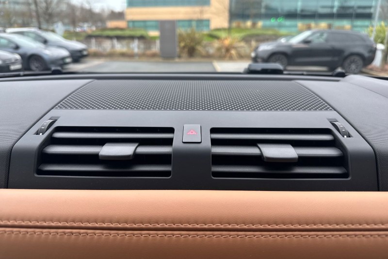 2020 (70) LAND ROVER DEFENDER 3.0 P400 X 110 5dr Auto 4887076