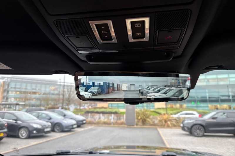 2020 (70) LAND ROVER DEFENDER 3.0 P400 X 110 5dr Auto 4887046