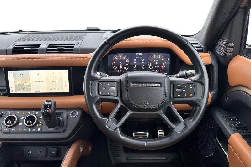 2020 (70) LAND ROVER DEFENDER 3.0 P400 X 110 5dr Auto 4887039