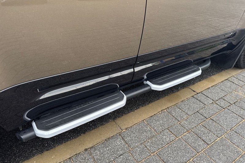 2020 (70) LAND ROVER DEFENDER 3.0 P400 X 110 5dr Auto 4887047