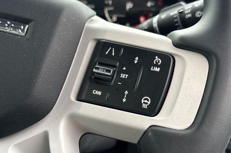 2024 (74) LAND ROVER DEFENDER 3.0 D250 X-Dynamic SE 90 3dr Auto 4883786