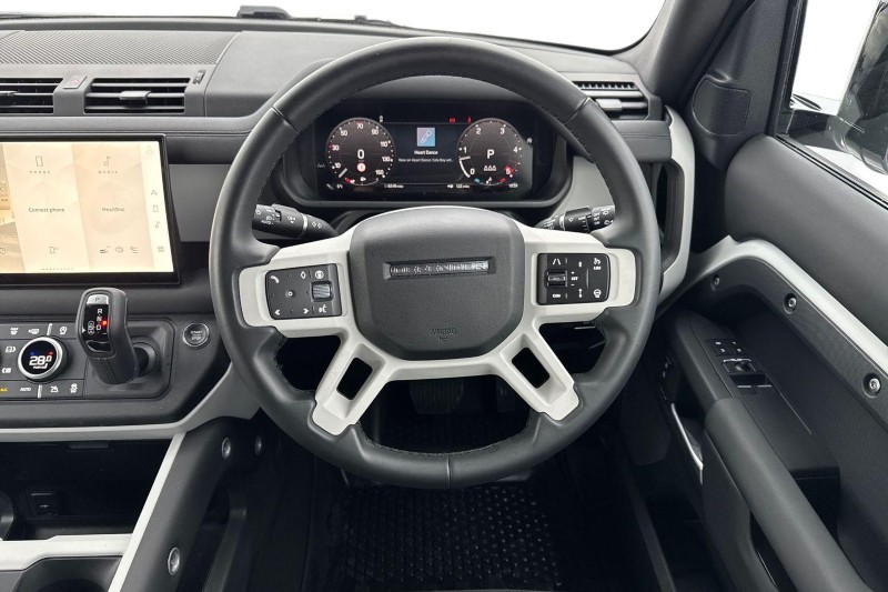 2024 (74) LAND ROVER DEFENDER 3.0 D250 X-Dynamic SE 90 3dr Auto 4883773