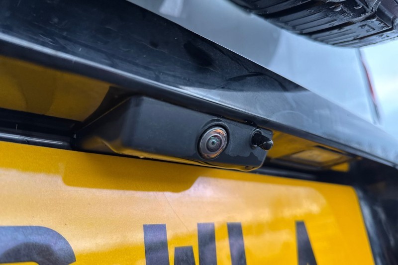 2024 (74) LAND ROVER DEFENDER 3.0 D250 X-Dynamic SE 90 3dr Auto 4883793