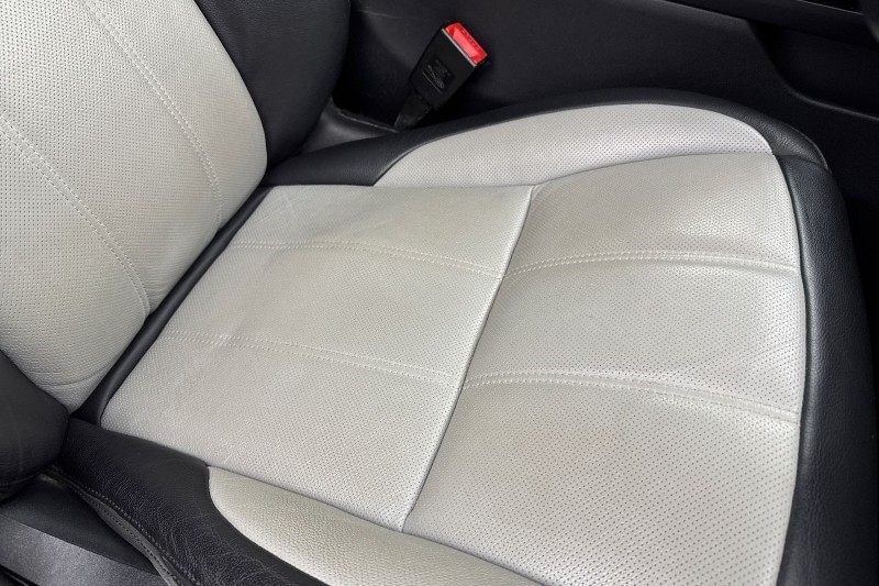 2022 (22) LAND ROVER RANGE ROVER EVOQUE 1.5 P300e R-Dynamic SE 5dr Auto 4897175