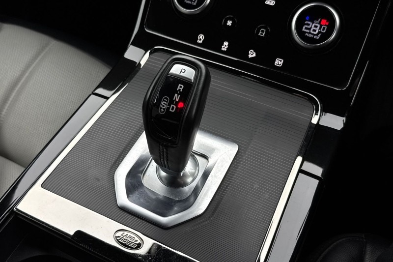 2022 (22) LAND ROVER RANGE ROVER EVOQUE 1.5 P300e R-Dynamic SE 5dr Auto 4897164