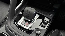 2026 (75) JAGUAR E-PACE 2.0 D200 R-Dynamic SE 5dr Auto 4895085