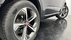 2026 (75) JAGUAR E-PACE 2.0 D200 R-Dynamic SE 5dr Auto 4895117