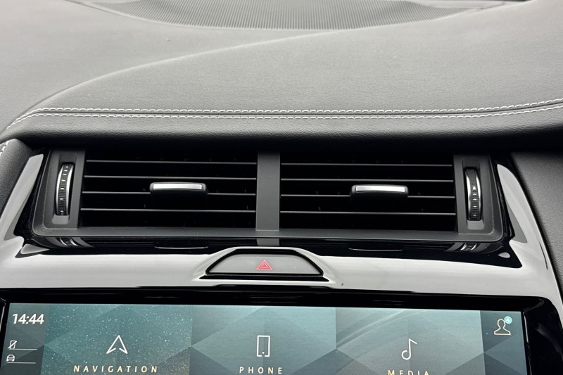 2026 (75) JAGUAR E-PACE 2.0 D200 R-Dynamic SE 5dr Auto 4895105