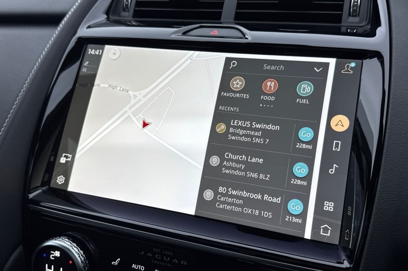 2026 (75) JAGUAR E-PACE 2.0 D200 R-Dynamic SE 5dr Auto 4895083