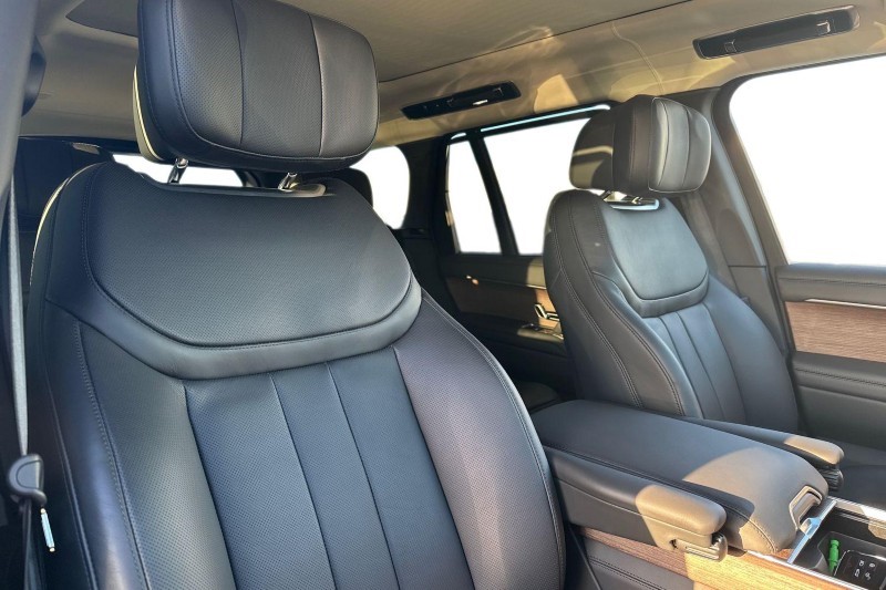 2025 (25) LAND ROVER RANGE ROVER 3.0 D350 Autobiography 4dr Auto 4911286