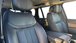 2025 (25) LAND ROVER RANGE ROVER 3.0 D350 Autobiography 4dr Auto 4911286