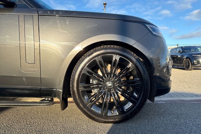 2025 (25) LAND ROVER RANGE ROVER 3.0 D350 Autobiography 4dr Auto 4911268