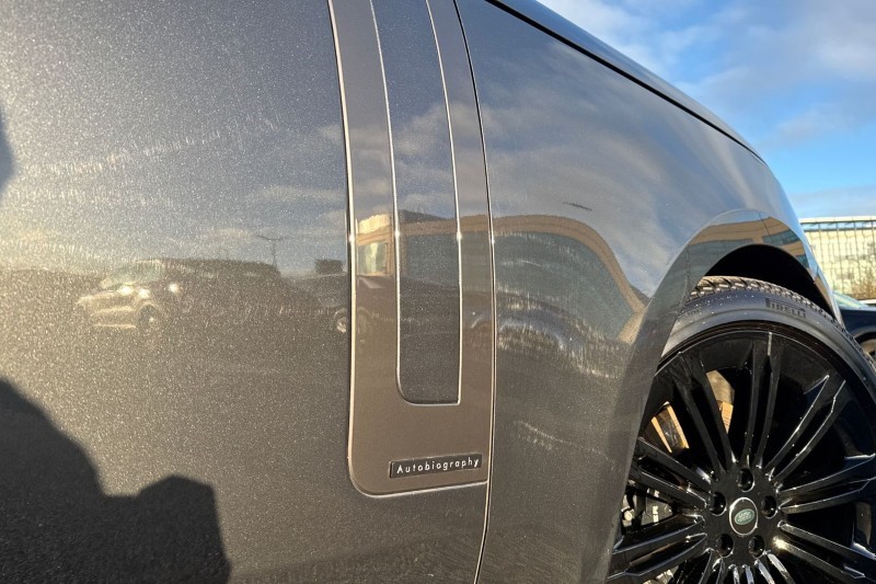 2025 (25) LAND ROVER RANGE ROVER 3.0 D350 Autobiography 4dr Auto 4911280
