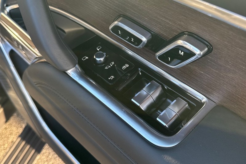 2025 (25) LAND ROVER RANGE ROVER 3.0 D350 Autobiography 4dr Auto 4911283