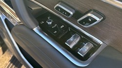 2025 (25) LAND ROVER RANGE ROVER 3.0 D350 Autobiography 4dr Auto 4911283