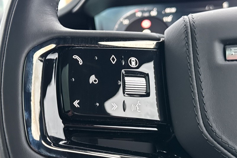 2025 (25) LAND ROVER RANGE ROVER SPORT 3.0 D250 Edition 5dr Auto 4882632