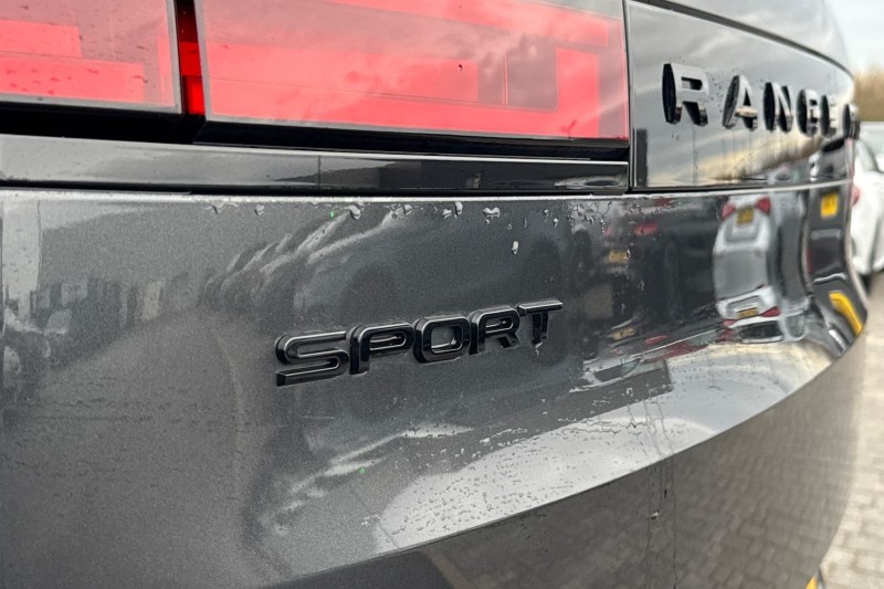 2025 (25) LAND ROVER RANGE ROVER SPORT 3.0 D250 Edition 5dr Auto 4882649