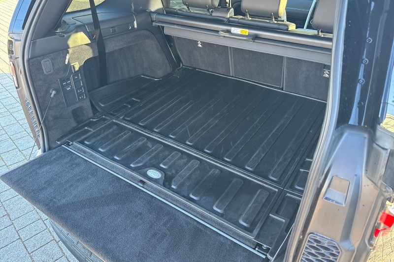 2025 (75) LAND ROVER DISCOVERY 3.0 D350 Dynamic HSE 5dr Auto 4896451