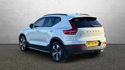 2024 (73) VOLVO XC40 2.0 B3P Ultimate Dark 5dr Auto 4892669