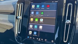 2024 (73) VOLVO XC40 2.0 B3P Ultimate Dark 5dr Auto 4892696